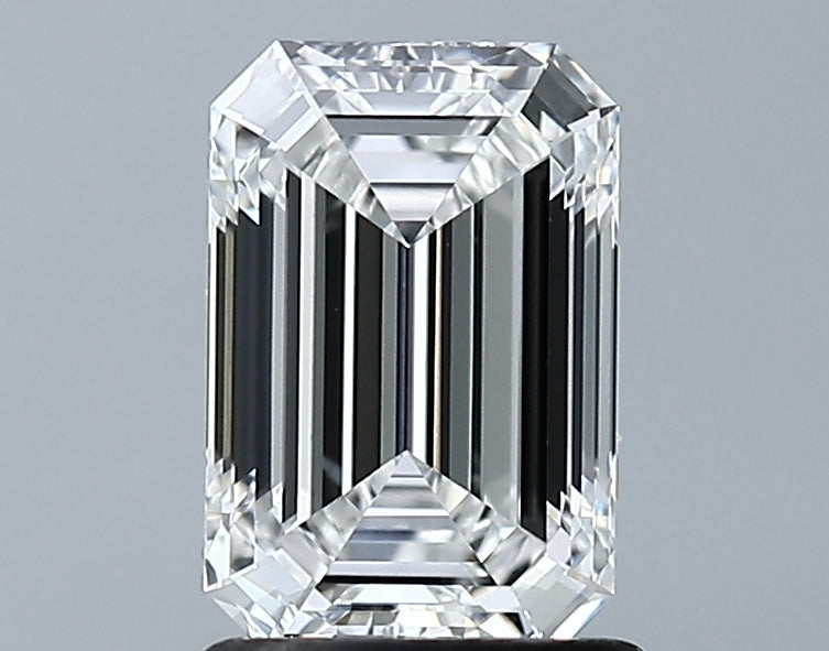 Lab-Grown 1.33 Carat Emerald Cut Diamond color E Clarity VVS2 With GIA Certificate, precious stones, engagement diamonds