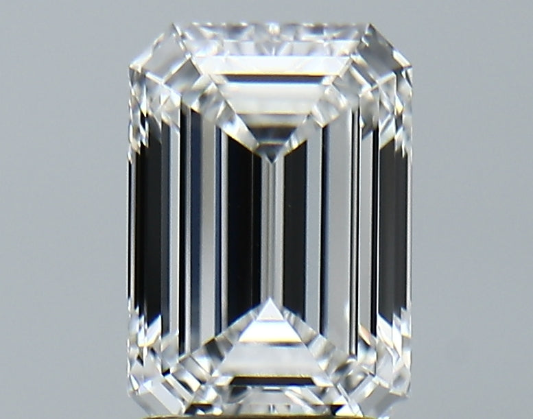 Lab-Grown 2.17 Carat Emerald Cut Diamond color E Clarity VVS2, precious stones, engagement diamonds
