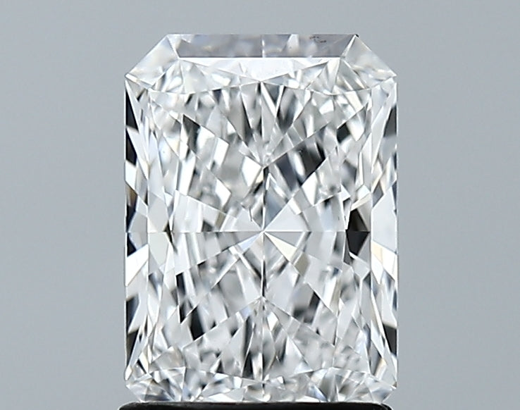 Lab-Grown 1.57 Carat Radiant Cut Diamond color E Clarity VS1, precious stones, engagement diamonds