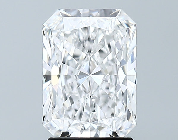 Lab-Grown 2.19 Carat Radiant Cut Diamond color E Clarity VVS2 With GIA Certificate, precious stones, engagement diamonds