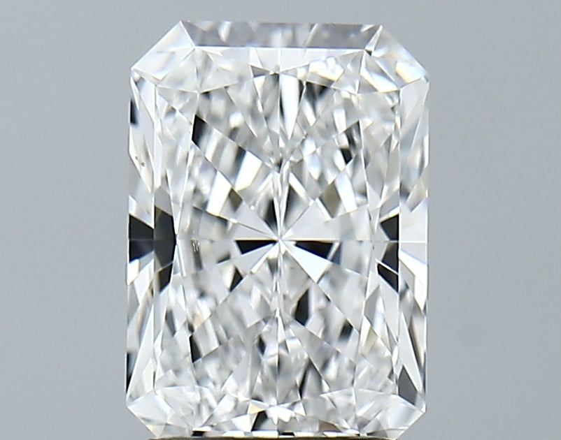 Lab-Grown 2.18 Carat Radiant Cut Diamond color E Clarity VVS2, precious stones, engagement diamonds