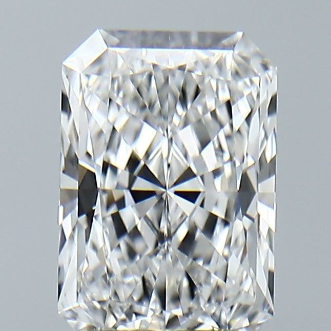 Lab-Grown 2.13 Carat Radiant Cut Diamond color E Clarity VVS2, precious stones, engagement diamonds