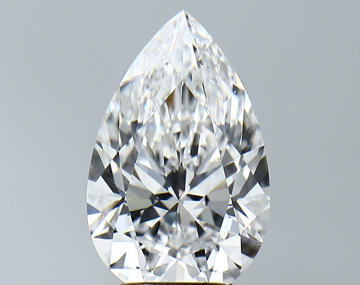 Lab-Grown 4.11 Carat Pear Shape Diamond color E Clarity VVS2 With GIA Certificate, precious stones, engagement diamonds
