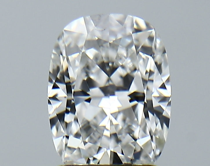 Lab-Grown 1.60 Carat Cushion Brilliant Diamond color E Clarity VVS2, precious stones, engagement diamonds