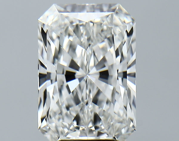 Lab-Grown 4.53 Carat Radiant Cut Diamond color E Clarity VVS2, precious stones, engagement diamonds
