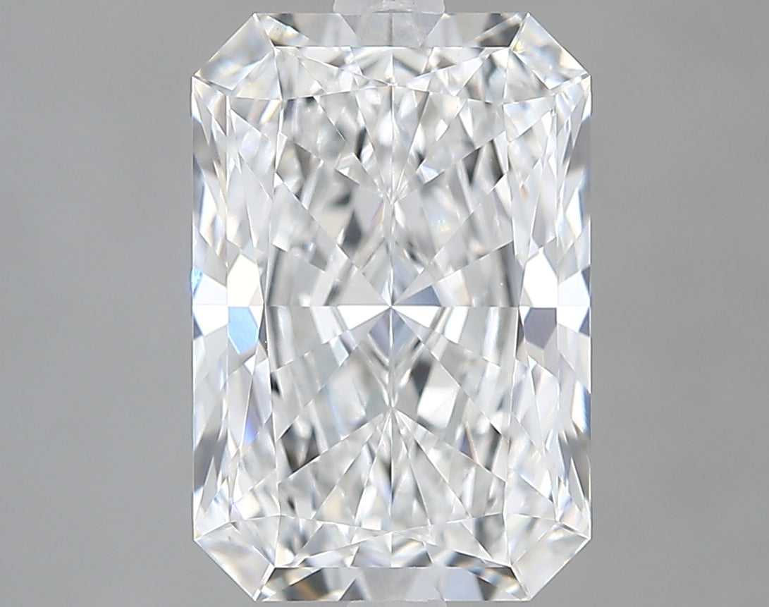 Lab-Grown 3.07 Carat Radiant Cut Diamond color E Clarity VVS2 With GIA Certificate, precious stones, engagement diamonds