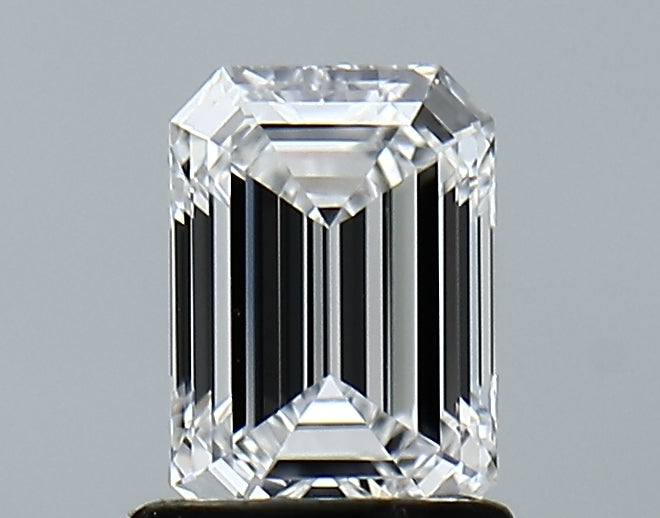 Lab-Grown 1.04 Carat Emerald Cut Diamond color D Clarity VVS2, precious stones, engagement diamonds
