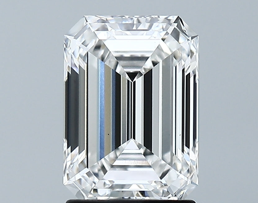 Lab-Grown 2.05 Carat Emerald Cut Diamond color F Clarity VS1 With GIA Certificate, precious stones, engagement diamonds