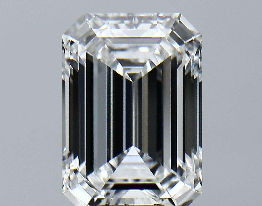 Lab-Grown 5.09 Carat Emerald Cut Diamond color E Clarity VS1 With GIA Certificate, precious stones, engagement diamonds