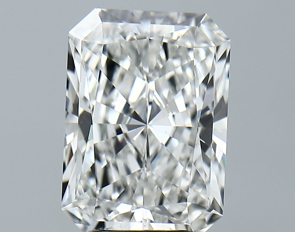 Lab-Grown 4.10 Carat Radiant Cut Diamond color E Clarity VVS2, precious stones, engagement diamonds