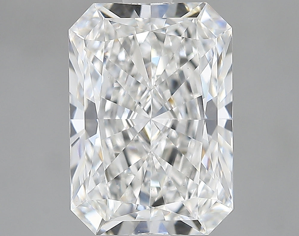 Lab-Grown 2.63 Carat Radiant Cut Diamond color E Clarity VVS2, precious stones, engagement diamonds