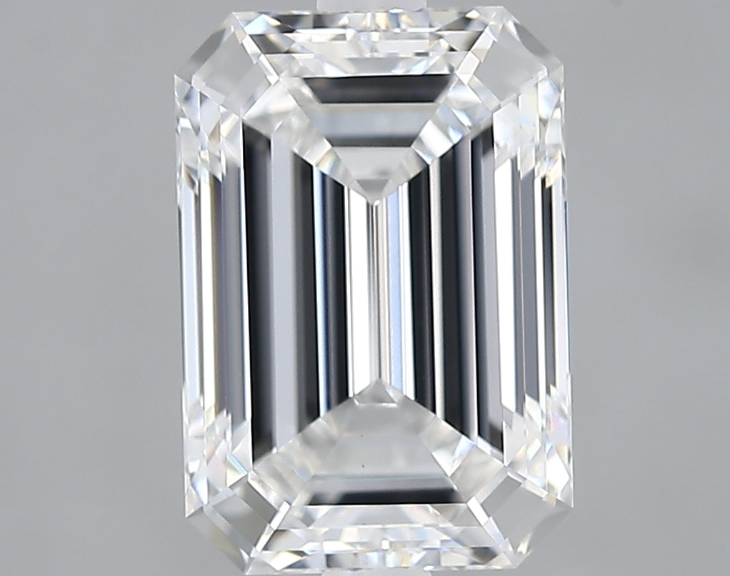 Lab-Grown 2.96 Carat Emerald Cut Diamond color E Clarity VVS2, precious stones, engagement diamonds