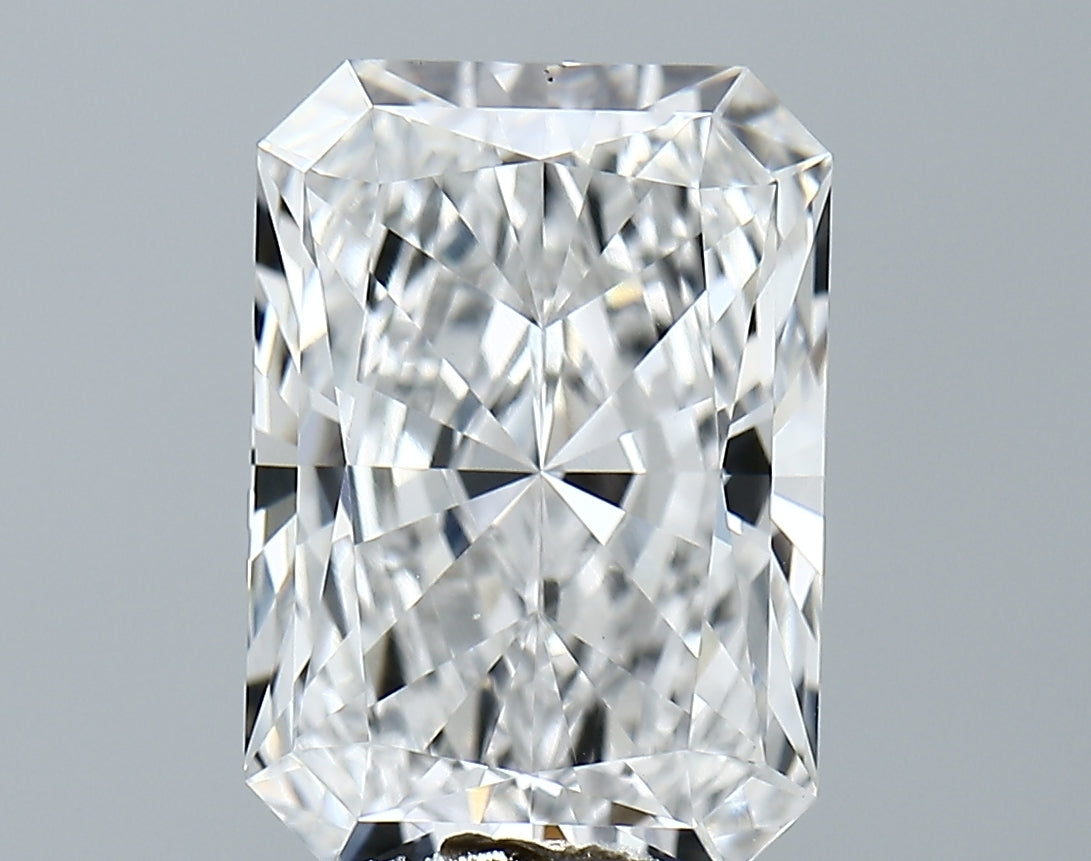 Lab-Grown 5.10 Carat Radiant Cut Diamond color E Clarity VVS2 With GIA Certificate, precious stones, engagement diamonds