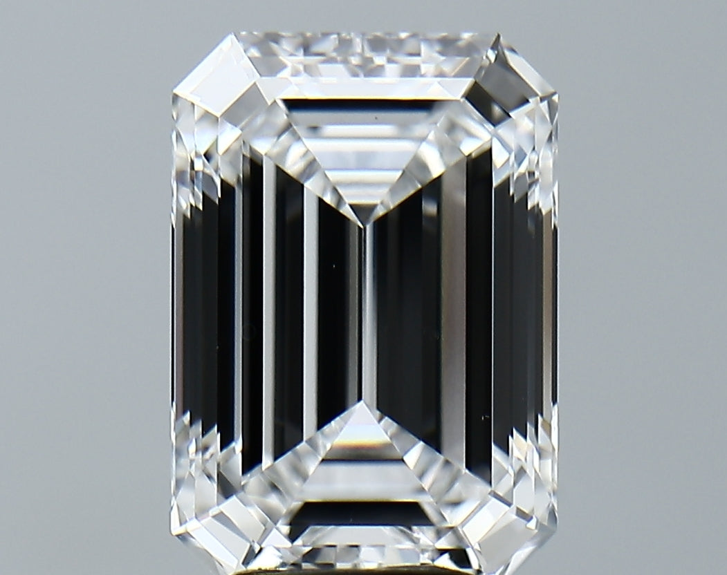 Lab-Grown 5.23 Carat Emerald Cut Diamond color E Clarity VS1 With GIA Certificate, precious stones, engagement diamonds