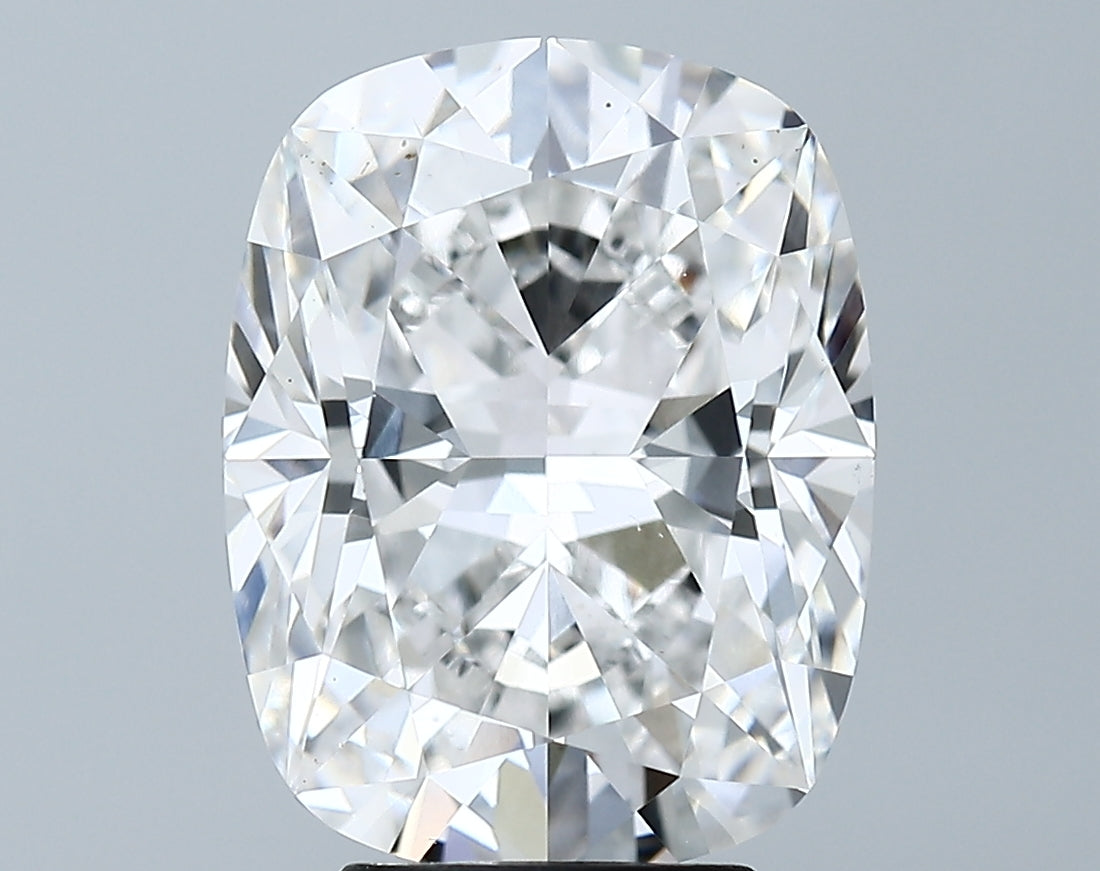 Lab-Grown 4.87 Carat Cushion Brilliant Diamond color E Clarity VVS2 With GIA Certificate, precious stones, engagement diamonds