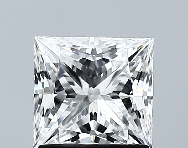 Lab-Grown 1.33 Carat Princess Cut Diamond color E Clarity VVS2 With GIA Certificate, precious stones, engagement diamonds