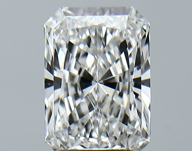 Lab-Grown 2.11 Carat Radiant Cut Diamond color E Clarity VVS2, precious stones, engagement diamonds
