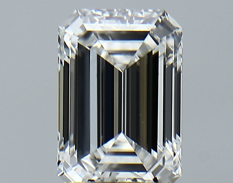 Lab-Grown 2.10 Carat Emerald Cut Diamond color E Clarity VVS2, precious stones, engagement diamonds