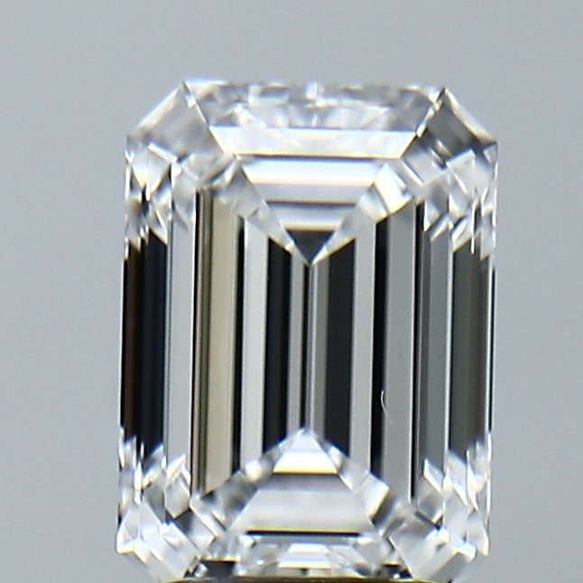 Lab-Grown 2.08 Carat Emerald Cut Diamond color D Clarity VVS2, precious stones, engagement diamonds