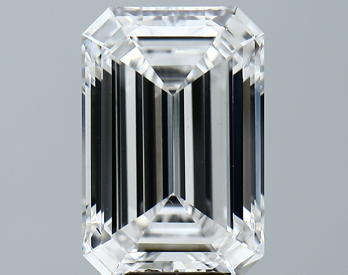 Lab-Grown 7.47 Carat Emerald Cut Diamond color E Clarity VVS2, precious stones, engagement diamonds