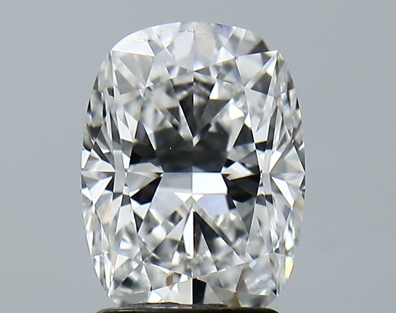 Lab-Grown 2.13 Carat Cushion Brilliant Diamond color E Clarity VVS2, precious stones, engagement diamonds