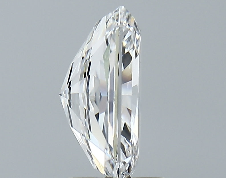Lab-Grown 2.11 Carat Radiant Cut Diamond color D Clarity VS1 With GIA Certificate, precious stones, engagement diamonds
