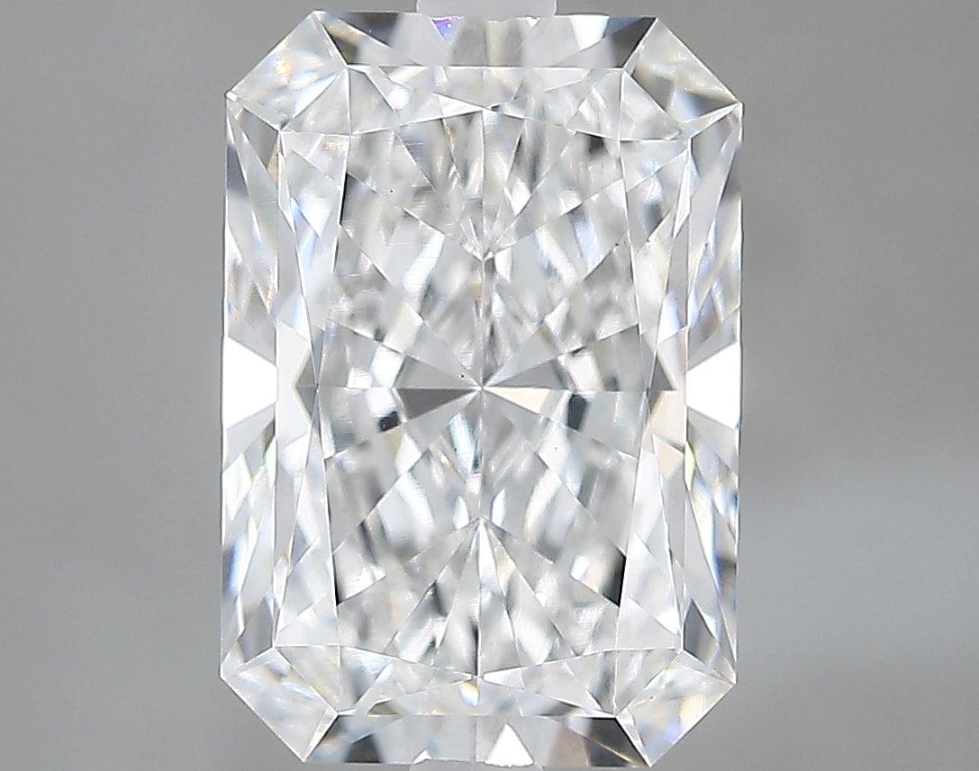 Lab-Grown 3.24 Carat Radiant Cut Diamond color E Clarity VS1 With GIA Certificate, precious stones, engagement diamonds