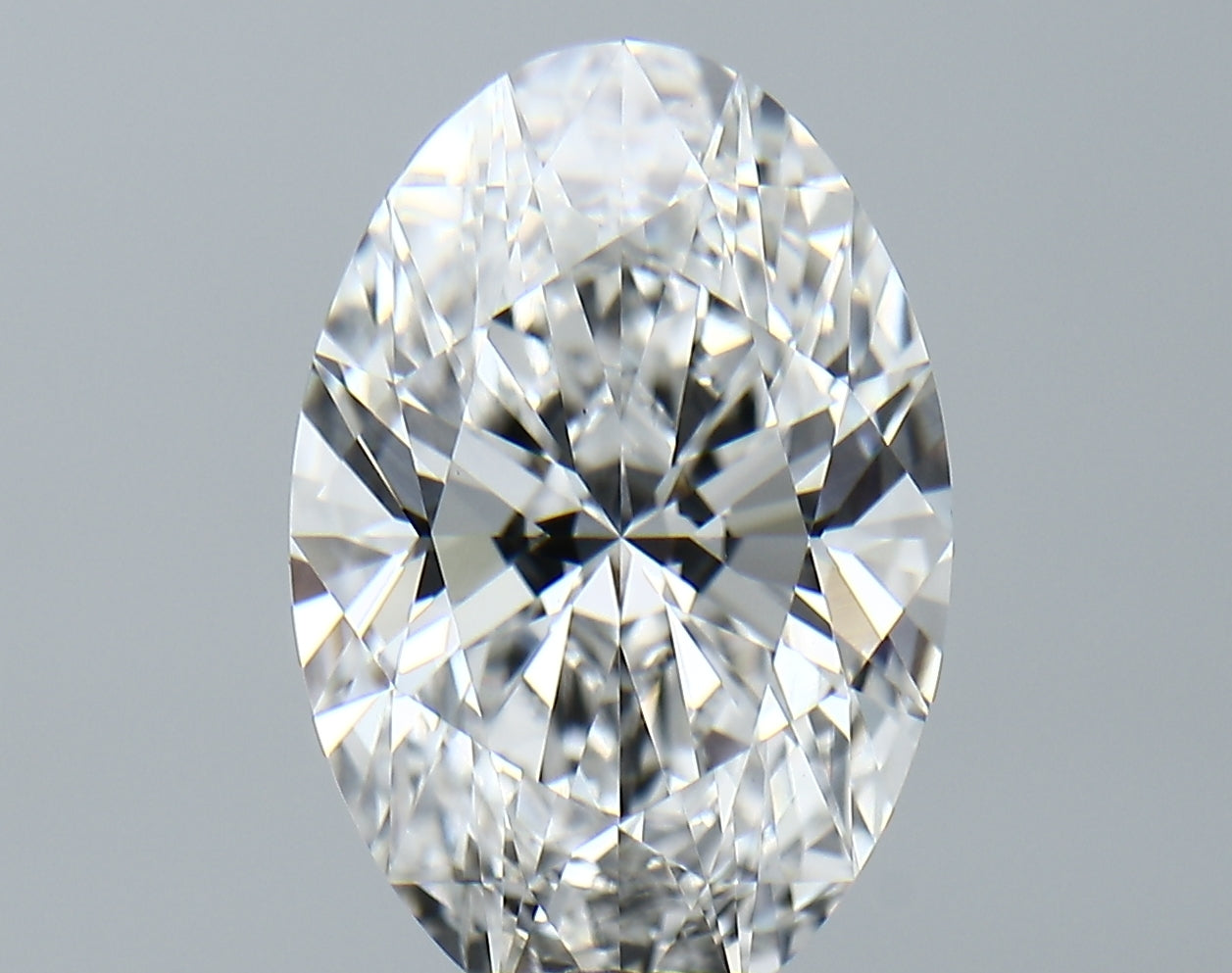 Lab-Grown 5.76 Carat Oval Shape Diamond color E Clarity VVS2 With GIA Certificate, precious stones, engagement diamonds