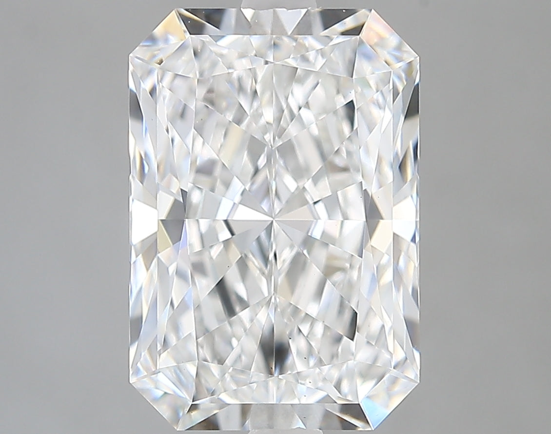 Lab-Grown 3.63 Carat Radiant Cut Diamond color E Clarity VS1, precious stones, engagement diamonds