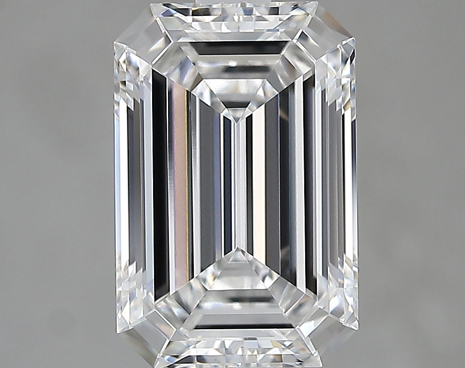 Lab-Grown 2.21 Carat Emerald Cut Diamond color E Clarity VVS1, precious stones, engagement diamonds