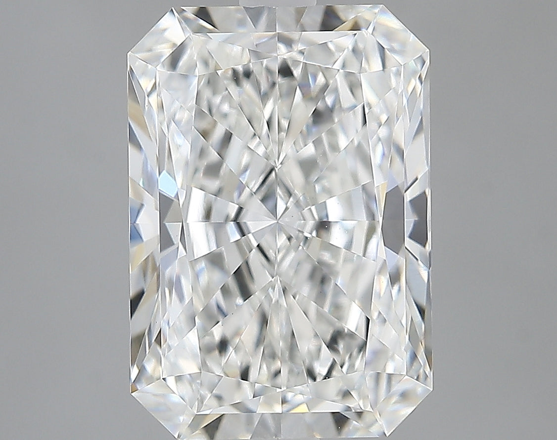 Lab-Grown 3.73 Carat Radiant Cut Diamond color E Clarity VVS2, precious stones, engagement diamonds