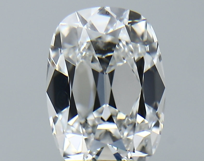 Lab-Grown 2.75 Carat Antique Cushion Cut Diamond color E Clarity VVS2, precious stones, engagement diamonds