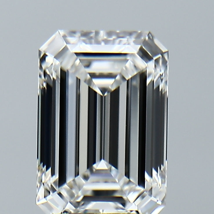 Lab-Grown 2.78 Carat Emerald Cut Diamond color E Clarity VVS2, precious stones, engagement diamonds