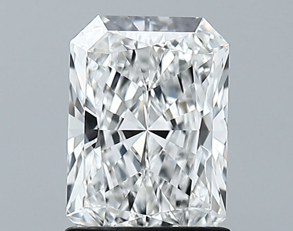 Lab-Grown 1.36 Carat Radiant Cut Diamond color E Clarity VVS2 With GIA Certificate, precious stones, engagement diamonds