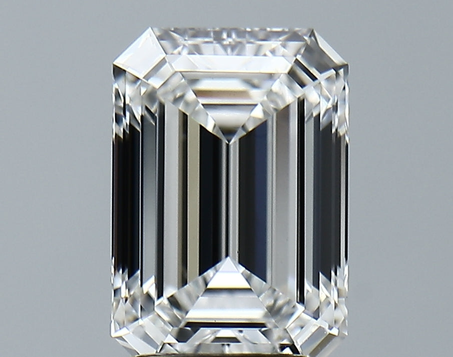 Lab-Grown 3.14 Carat Emerald Cut Diamond color E Clarity VS1, precious stones, engagement diamonds