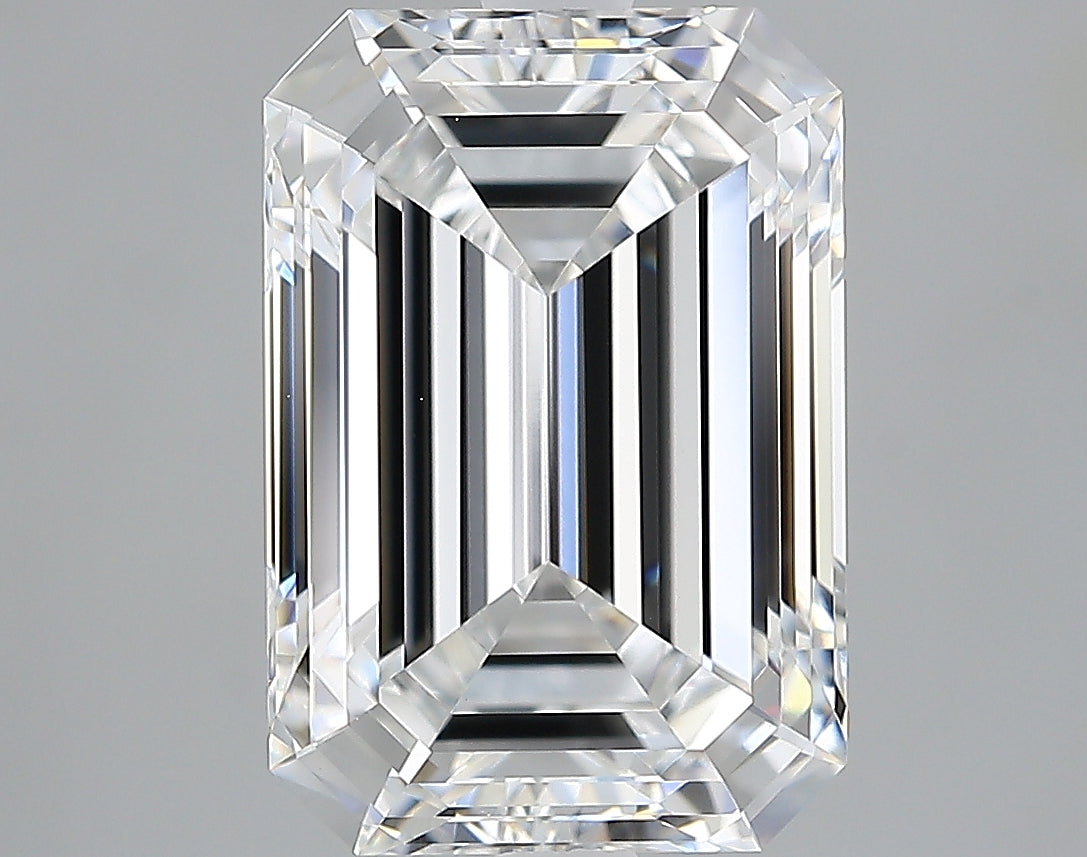 Lab-Grown 3.63 Carat Emerald Cut Diamond color E Clarity VVS2, precious stones, engagement diamonds