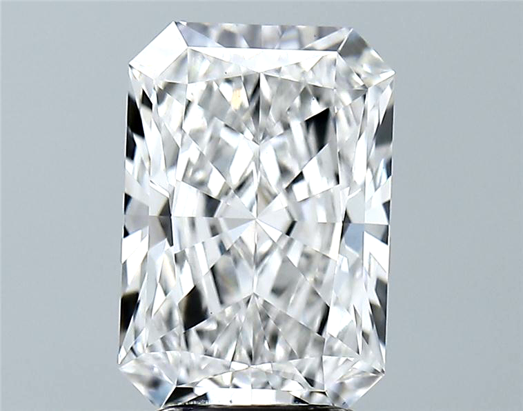 Lab-Grown 3.07 Carat Radiant Cut Diamond color E Clarity VS1, precious stones, engagement diamonds