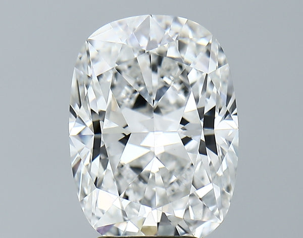 Lab-Grown 4.62 Carat Cushion Brilliant Diamond color E Clarity VVS2, precious stones, engagement diamonds