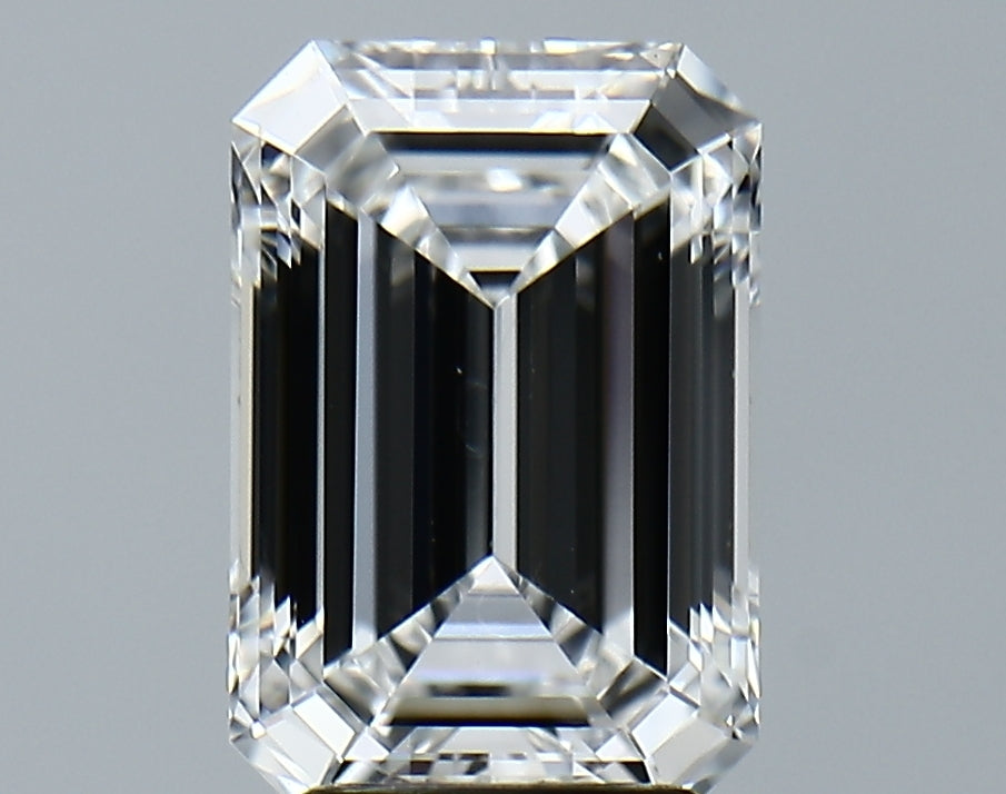 Lab-Grown 3.12 Carat Emerald Cut Diamond color E Clarity VVS2, precious stones, engagement diamonds