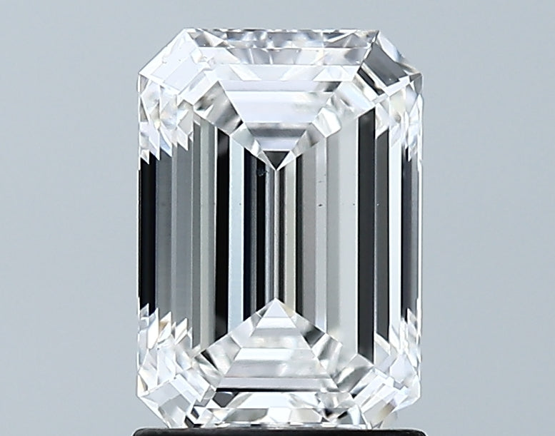 Lab-Grown 1.72 Carat Emerald Cut Diamond color E Clarity VS2 With GIA Certificate, precious stones, engagement diamonds