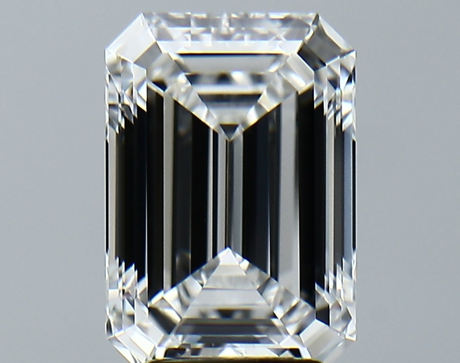 Lab-Grown 3.50 Carat Emerald Cut Diamond color E Clarity VVS2, precious stones, engagement diamonds