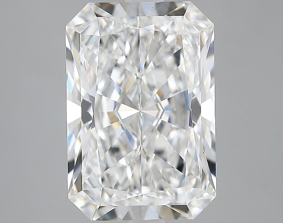 Lab-Grown 3.73 Carat Radiant Cut Diamond color E Clarity VVS1, precious stones, engagement diamonds
