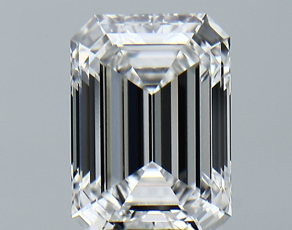 Lab-Grown 4.08 Carat Emerald Cut Diamond color E Clarity VVS2, precious stones, engagement diamonds