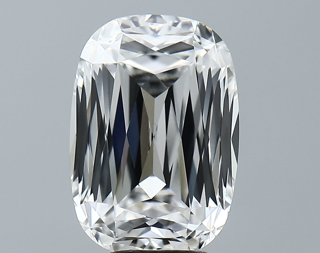 Lab-Grown 5.35 Carat Radinat Modified Cut Diamond color E Clarity VS1 With GIA Certificate, precious stones, engagement diamonds