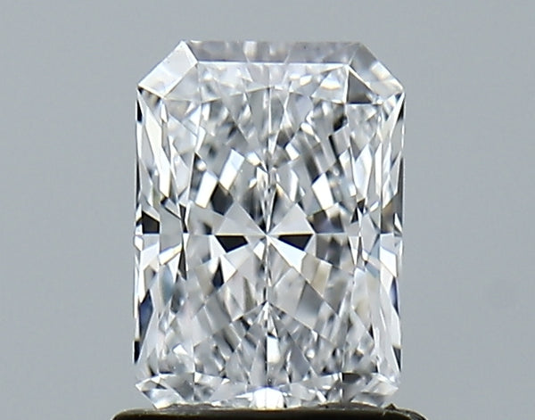 Lab-Grown 1.00 Carat Radiant Cut Diamond color E Clarity IF, precious stones, engagement diamonds