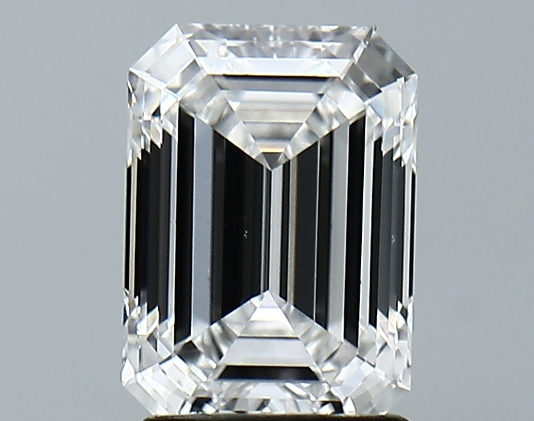 Lab-Grown 2.00 Carat Emerald Cut Diamond color E Clarity VVS2 With GIA Certificate, precious stones, engagement diamonds