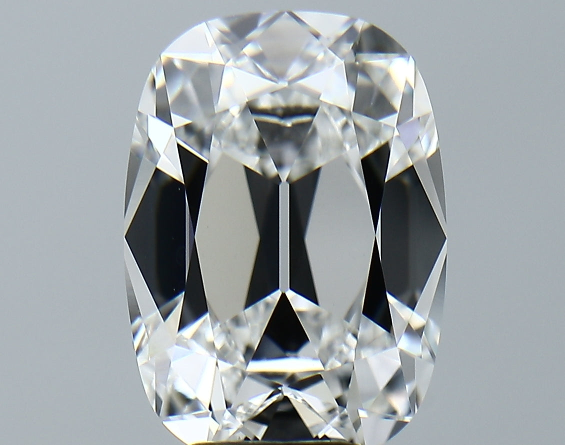 Lab-Grown 6.31 Carat Antique Cushion Cut Diamond color E Clarity VVS2, precious stones, engagement diamonds