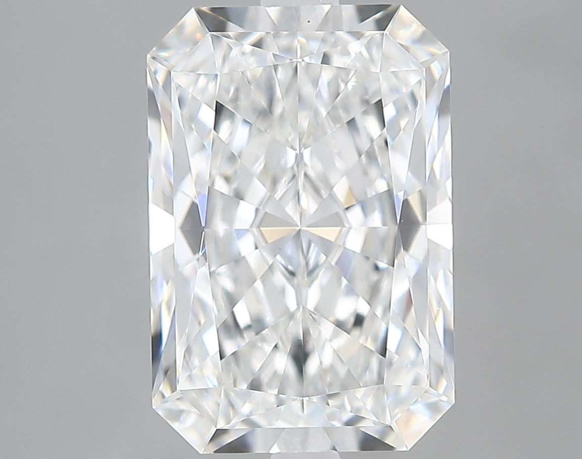 Lab-Grown 3.77 Carat Radiant Cut Diamond color E Clarity VVS2, precious stones, engagement diamonds