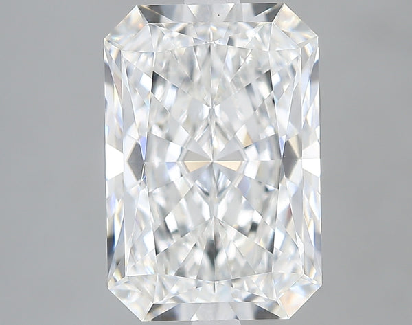 Lab-Grown 3.77 Carat Radiant Cut Diamond color E Clarity VVS2, precious stones, engagement diamonds