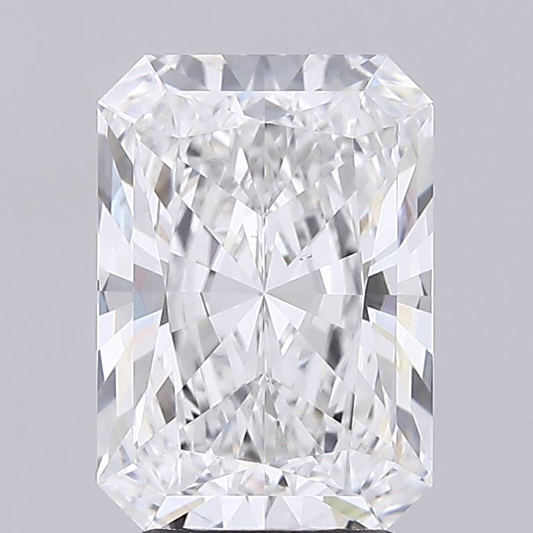 Lab-Grown 3.42 Carat Radiant Cut Diamond color E Clarity VS2 With GIA Certificate, precious stones, engagement diamonds